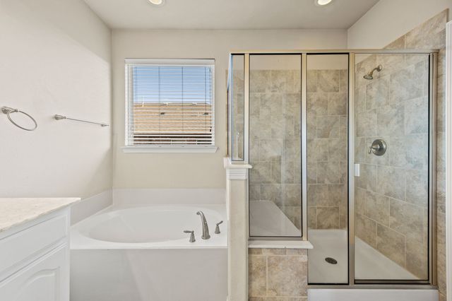 500 Corbin Drive, Arlington, TX 76002