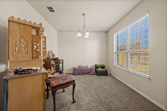 500 Corbin Drive, Arlington, TX 76002