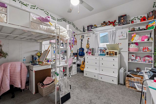 220 Poinsetta Drive, Palmer, TX 75152