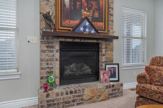 5701 N Seacrest Drive, Ozark, MO 65721