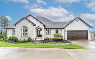 105 Riverview Dr., Maumelle, AR 72113