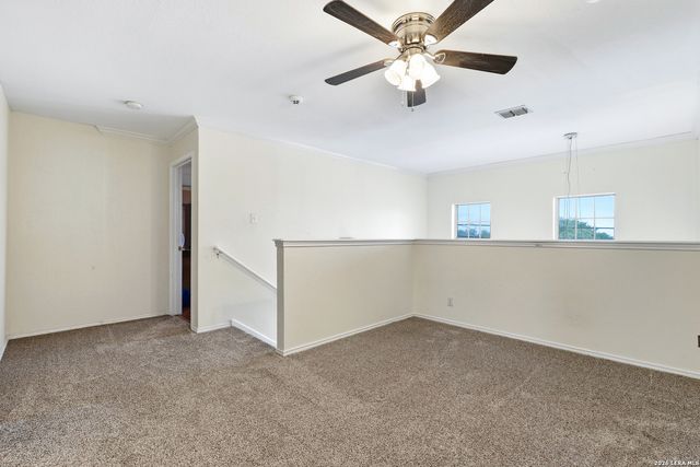 9942 HUNTERS POND, San Antonio, TX 78224