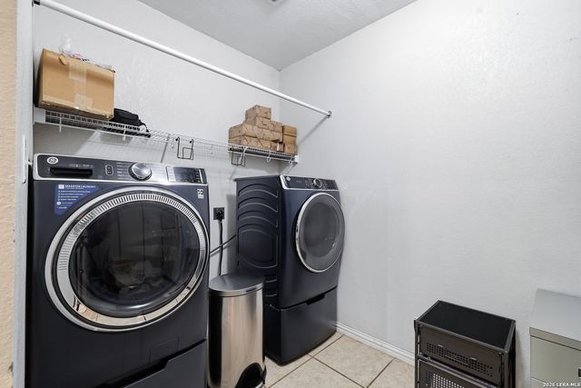 9942 HUNTERS POND, San Antonio, TX 78224