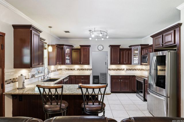 9942 HUNTERS POND, San Antonio, TX 78224