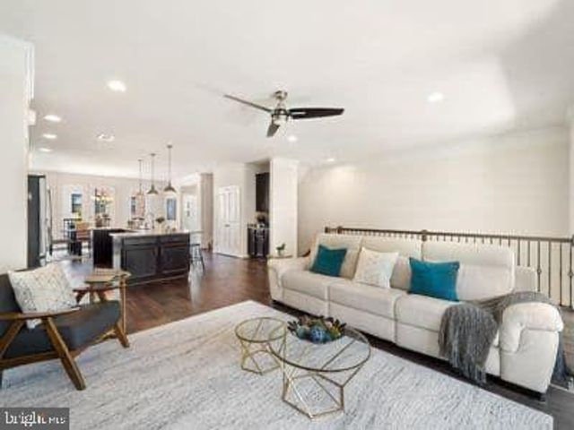 42305 CRAWFORD TER, Brambleton, VA 20148
