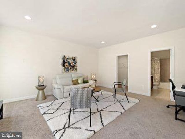 42305 CRAWFORD TER, Brambleton, VA 20148