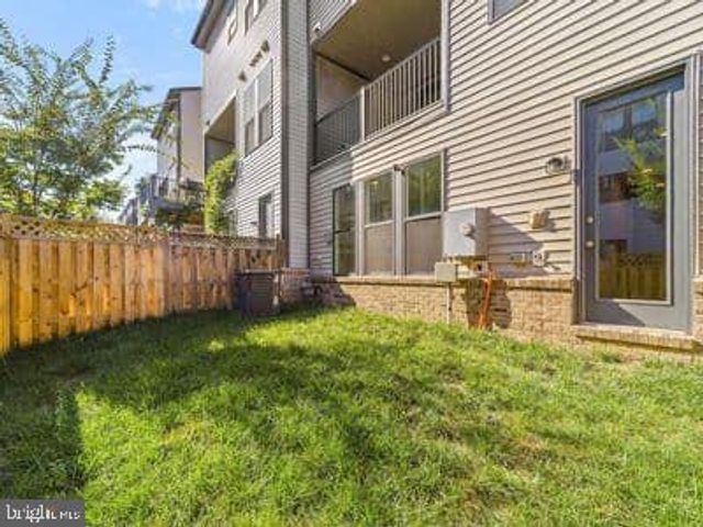 42305 CRAWFORD TER, Brambleton, VA 20148