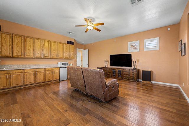 1412 N VINCENT Circle, Mesa, AZ 85207