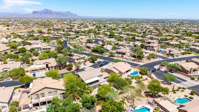 1412 N VINCENT Circle, Mesa, AZ 85207