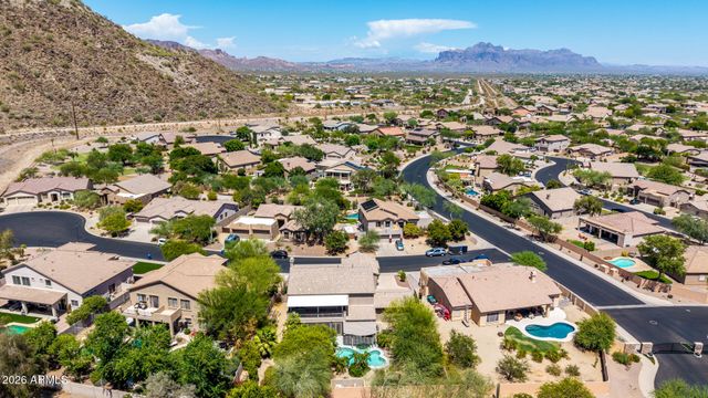 1412 N VINCENT Circle, Mesa, AZ 85207