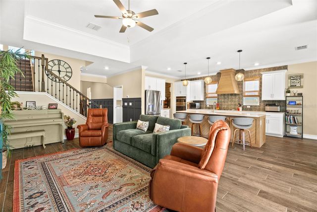 22294 STORYBOOK CABIN WAY, Land O Lakes, FL 34637