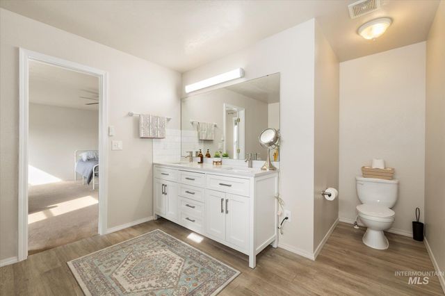 2537 N Copperdale Ave, Kuna, ID 83634