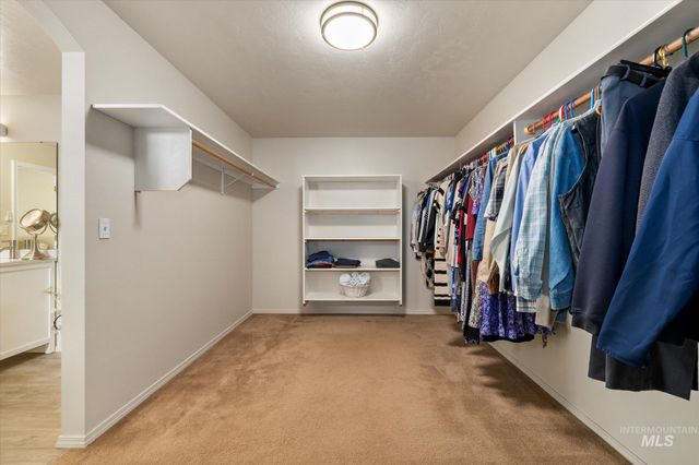 2537 N Copperdale Ave, Kuna, ID 83634