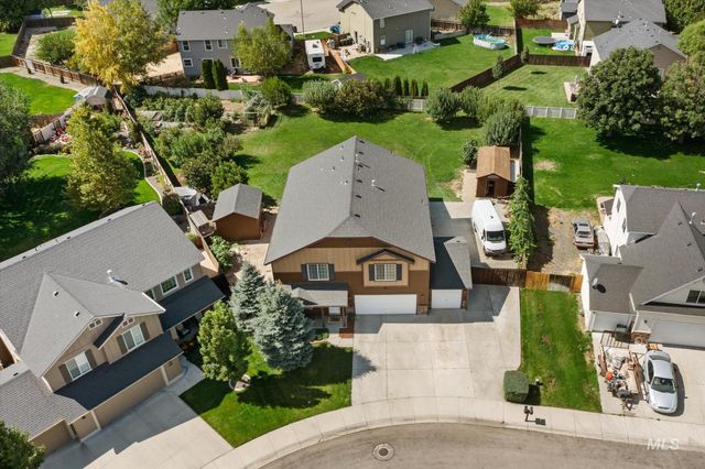 2537 N Copperdale Ave, Kuna, ID 83634