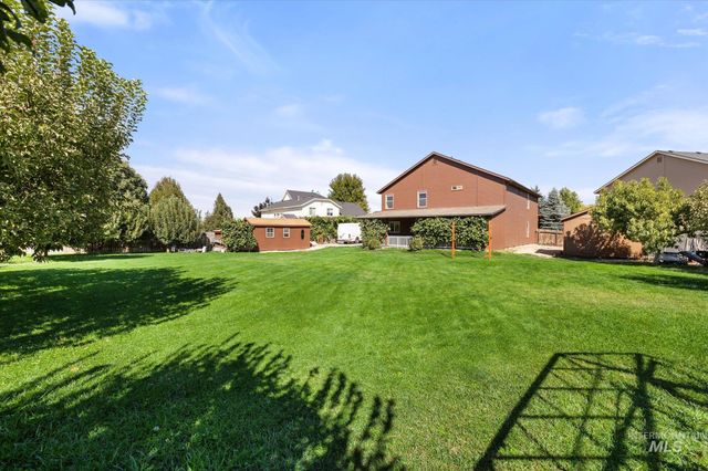 2537 N Copperdale Ave, Kuna, ID 83634