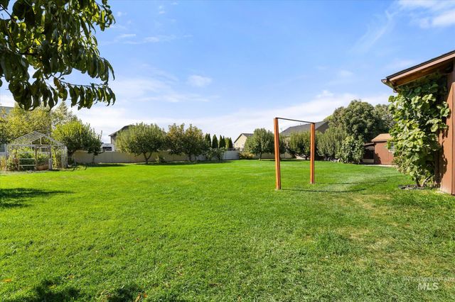 2537 N Copperdale Ave, Kuna, ID 83634