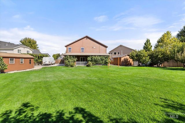 2537 N Copperdale Ave, Kuna, ID 83634