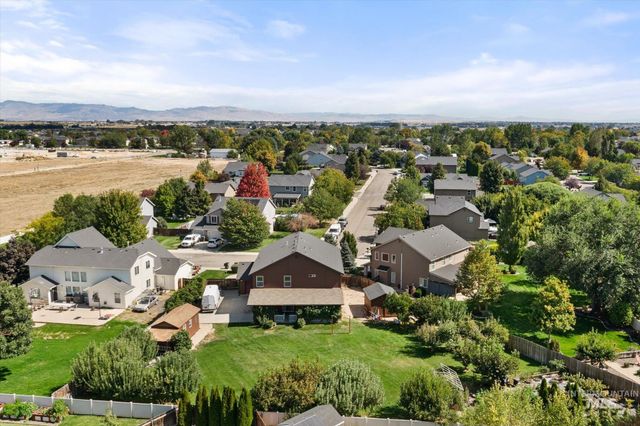 2537 N Copperdale Ave, Kuna, ID 83634