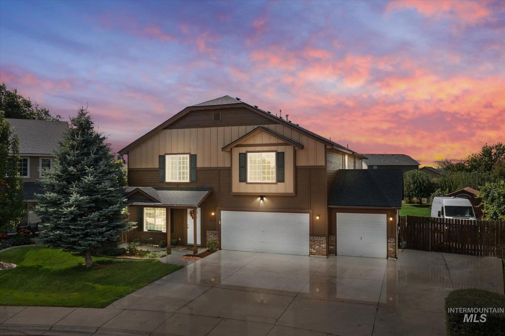 2537 N Copperdale Ave, Kuna, ID 83634