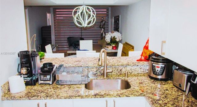 8004 SW 149th Ave C418, Miami, FL 33193