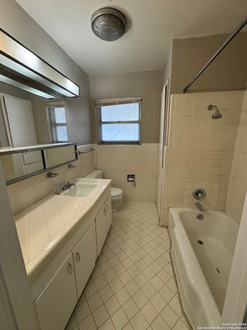 4414 Hall Park, San Antonio, TX 78218