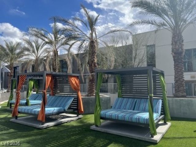 353 East Bonneville Avenue 811, Las Vegas, NV 89101