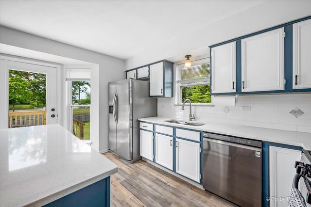 2303 Ashwood Drive, Plainfield, IL 60586
