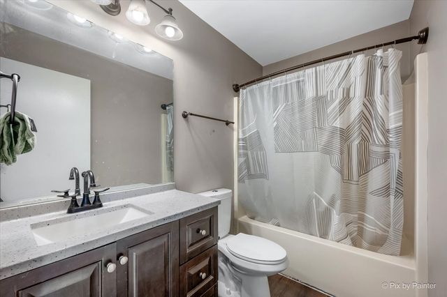 2303 Ashwood Drive, Plainfield, IL 60586