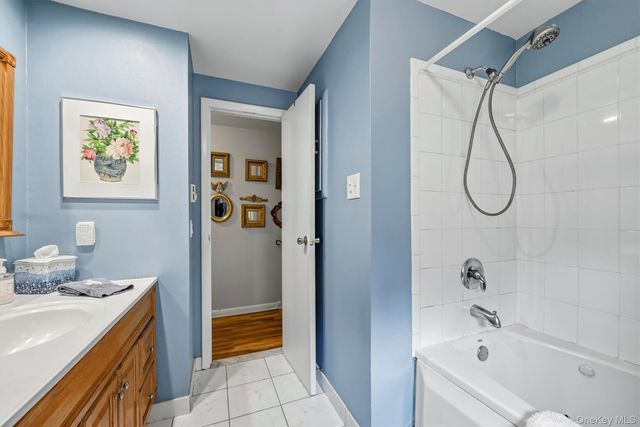 2 Buena Vista Terrace, Central Valley, NY 10917