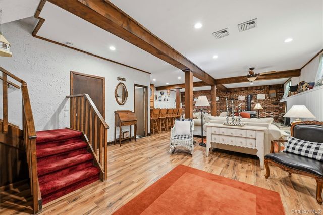 2 Buena Vista Terrace, Central Valley, NY 10917