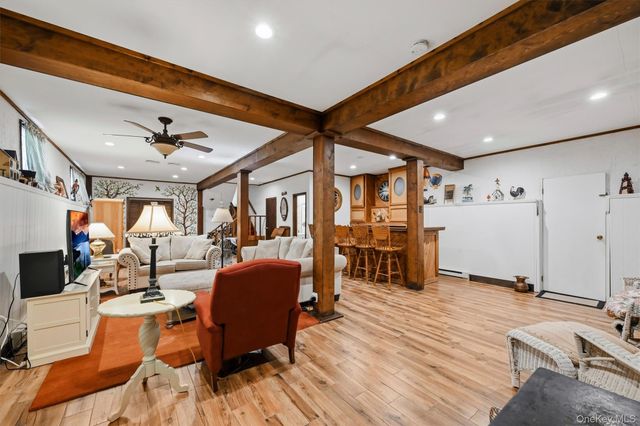 2 Buena Vista Terrace, Central Valley, NY 10917