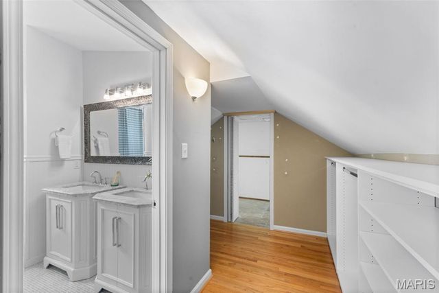 5800 Lansdowne Avenue, St Louis, MO 63109