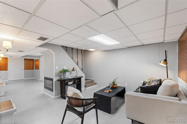 5800 Lansdowne Avenue, St Louis, MO 63109