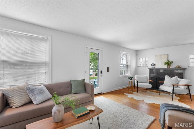 5800 Lansdowne Avenue, St Louis, MO 63109