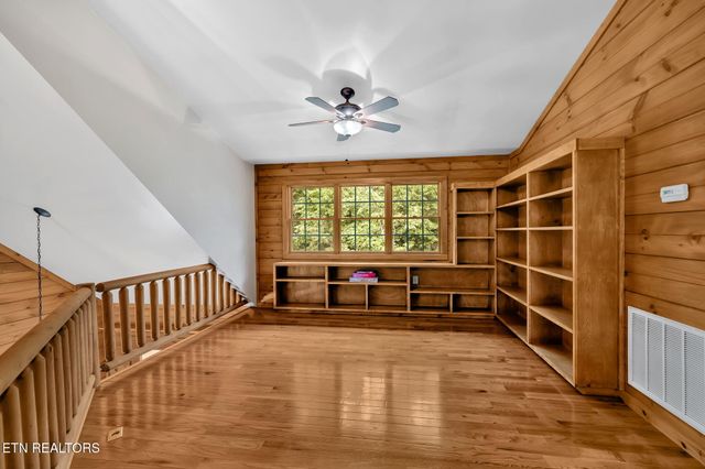 1445 Estates Drive, Seymour, TN 37865