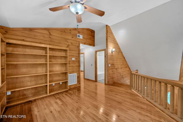 1445 Estates Drive, Seymour, TN 37865