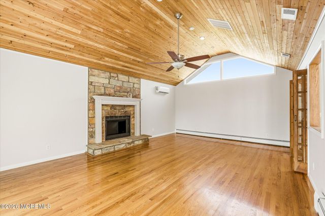 14 Scheiber Drive, Brick, NJ 08723