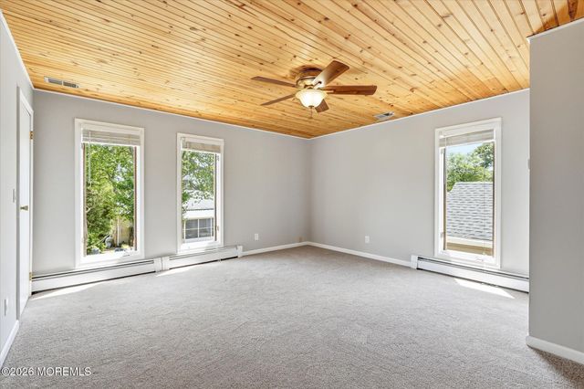14 Scheiber Drive, Brick, NJ 08723