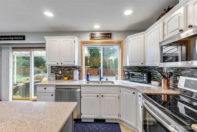 20315 91st Street Ct E, Bonney Lake, WA 98391