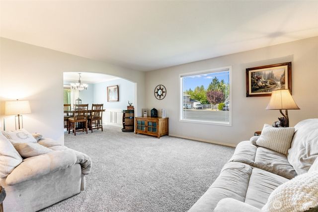 20315 91st Street Ct E, Bonney Lake, WA 98391