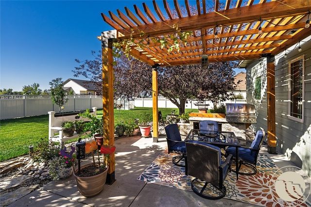 6020 Hazelwood DRIVE, Billings, MT 59106