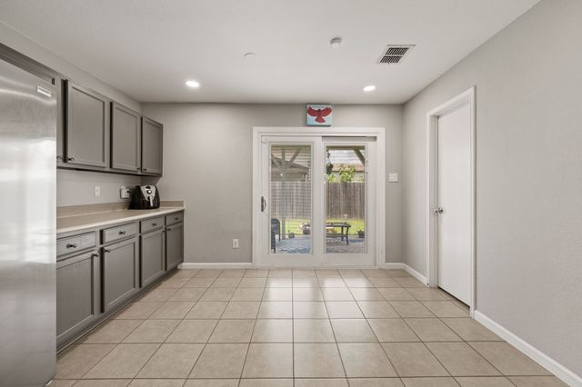 4505 Martingale View Lane, Fort Worth, TX 76244