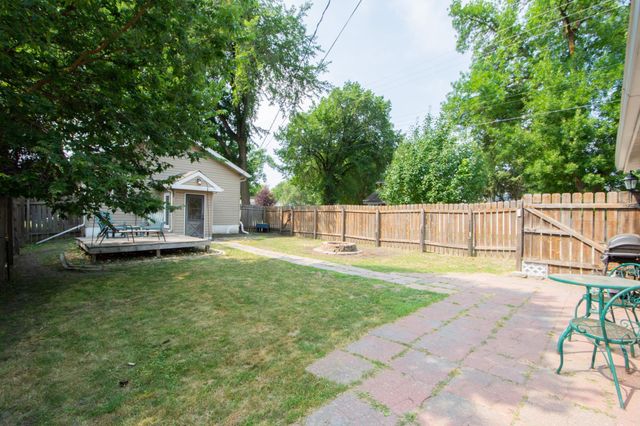357 15th Avenue S, Fargo, ND 58103