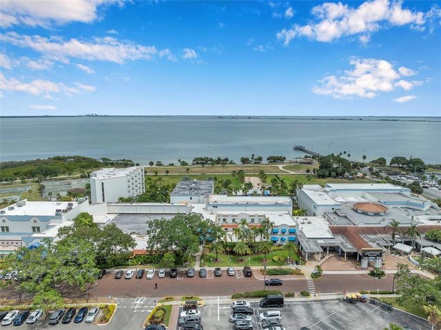 125 5TH AVENUE N, Safety Harbor, FL 34695