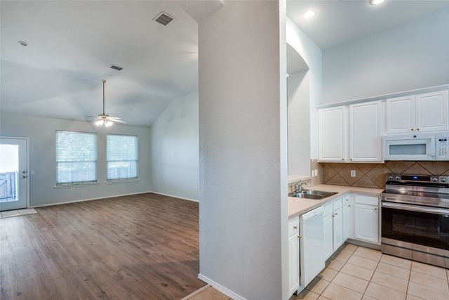 7005 Eagle Vail Drive, Plano, TX 75093