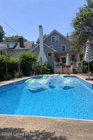 15 Eastover Ct, Louisville, KY 40206