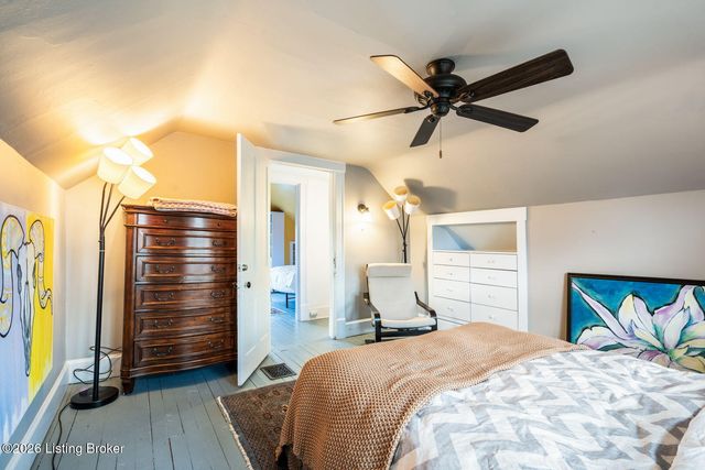 15 Eastover Ct, Louisville, KY 40206