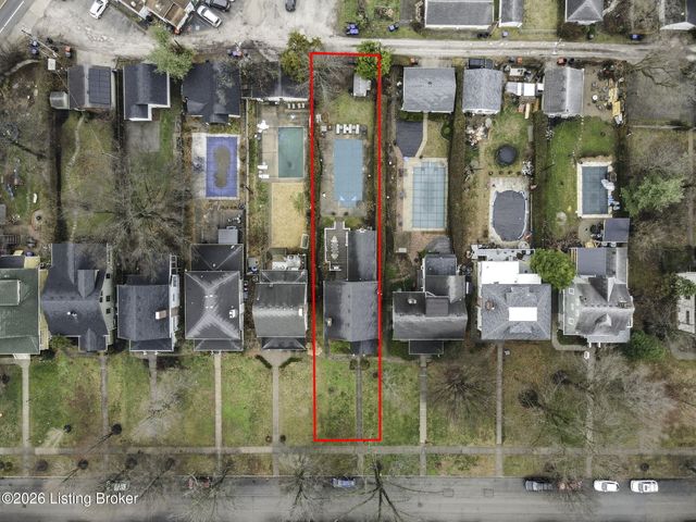 15 Eastover Ct, Louisville, KY 40206