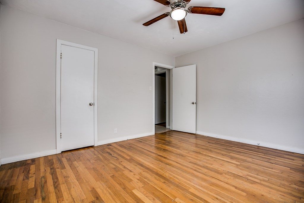 Image 19 of property listing at 1203 N 5th St, Ballinger, TX 76821