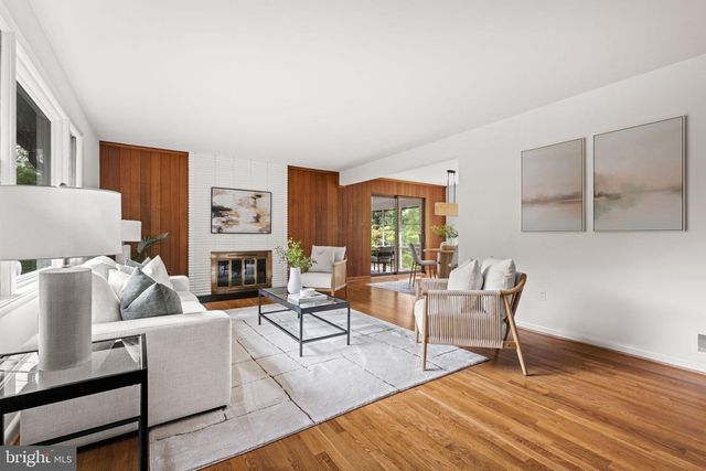 6450 QUEEN ANNE TER, Falls Church, VA 22044
